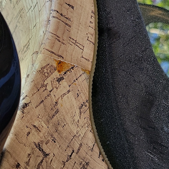 Red Circle heel Size 7 - Picture 7 of 9